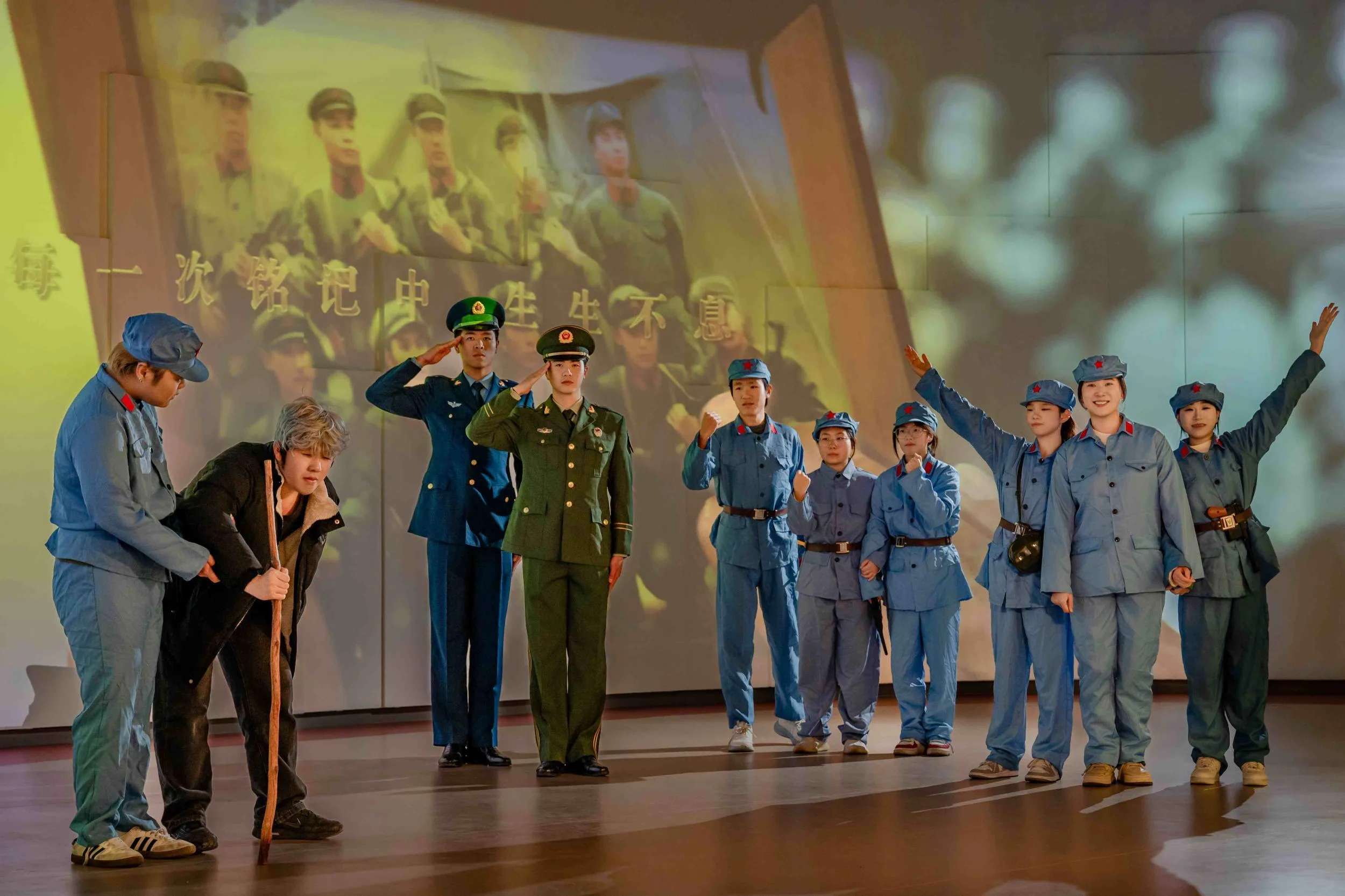 浙江安防职业技术学院：解锁红色地标“打卡”新姿势