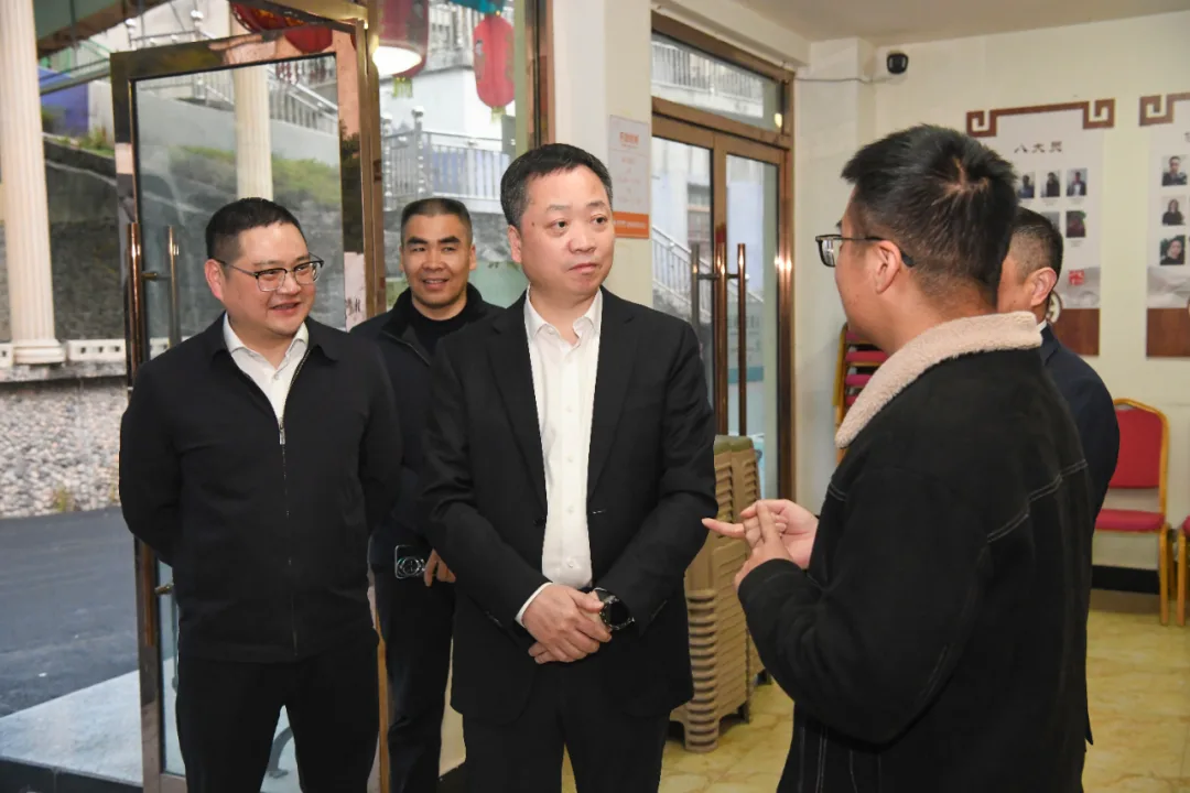 文成县委书记罗招政赴玉壶镇调研侨助共富暨基本公共服务一体化工作