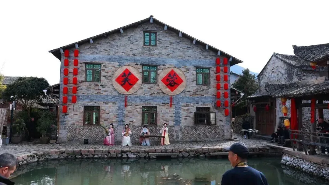 传统年俗玩法多 春节假期首日温州全域游客215.1万人次