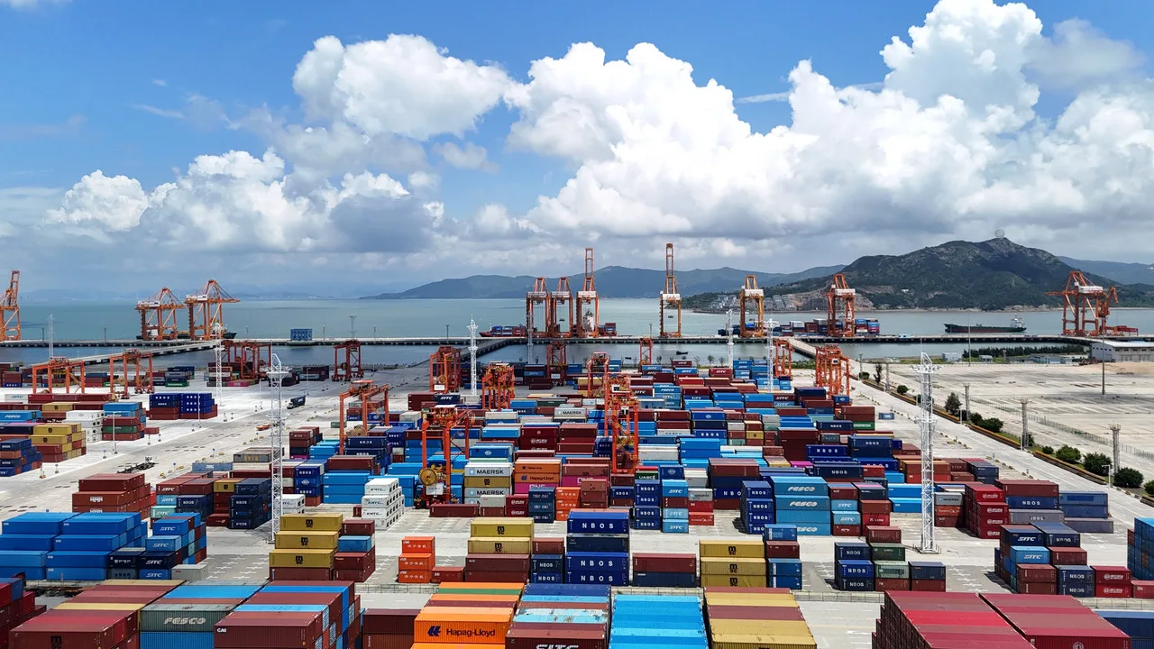 温州港首月开门红 全港货物吞吐量增长达22.53%