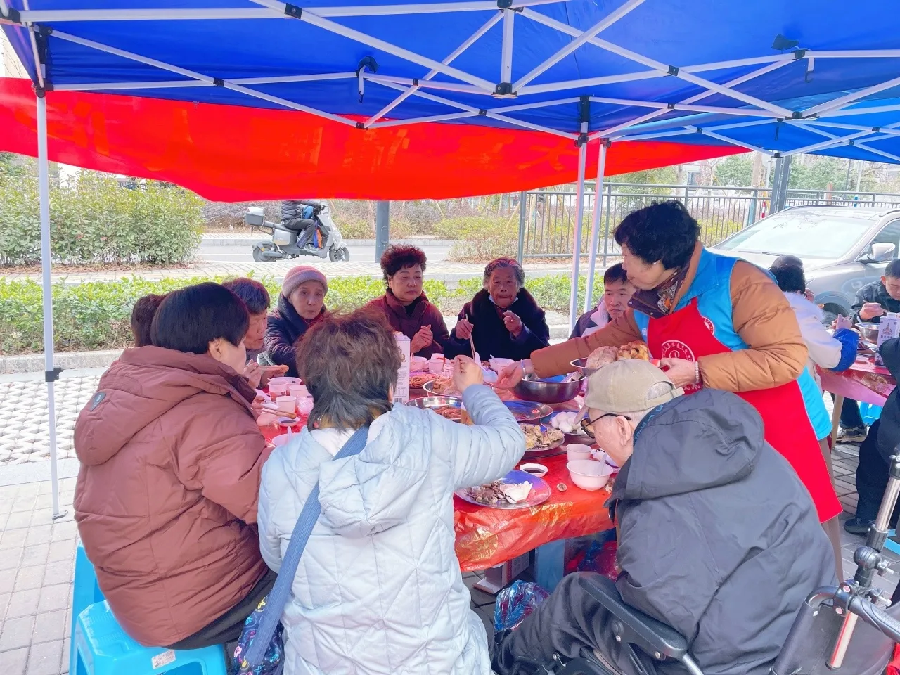 温州瓯海：“闺女来了”用温情守护烟火年味