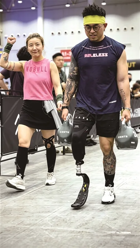 “刀锋战士”可乐：砍掉自卑，才真正长出了自己