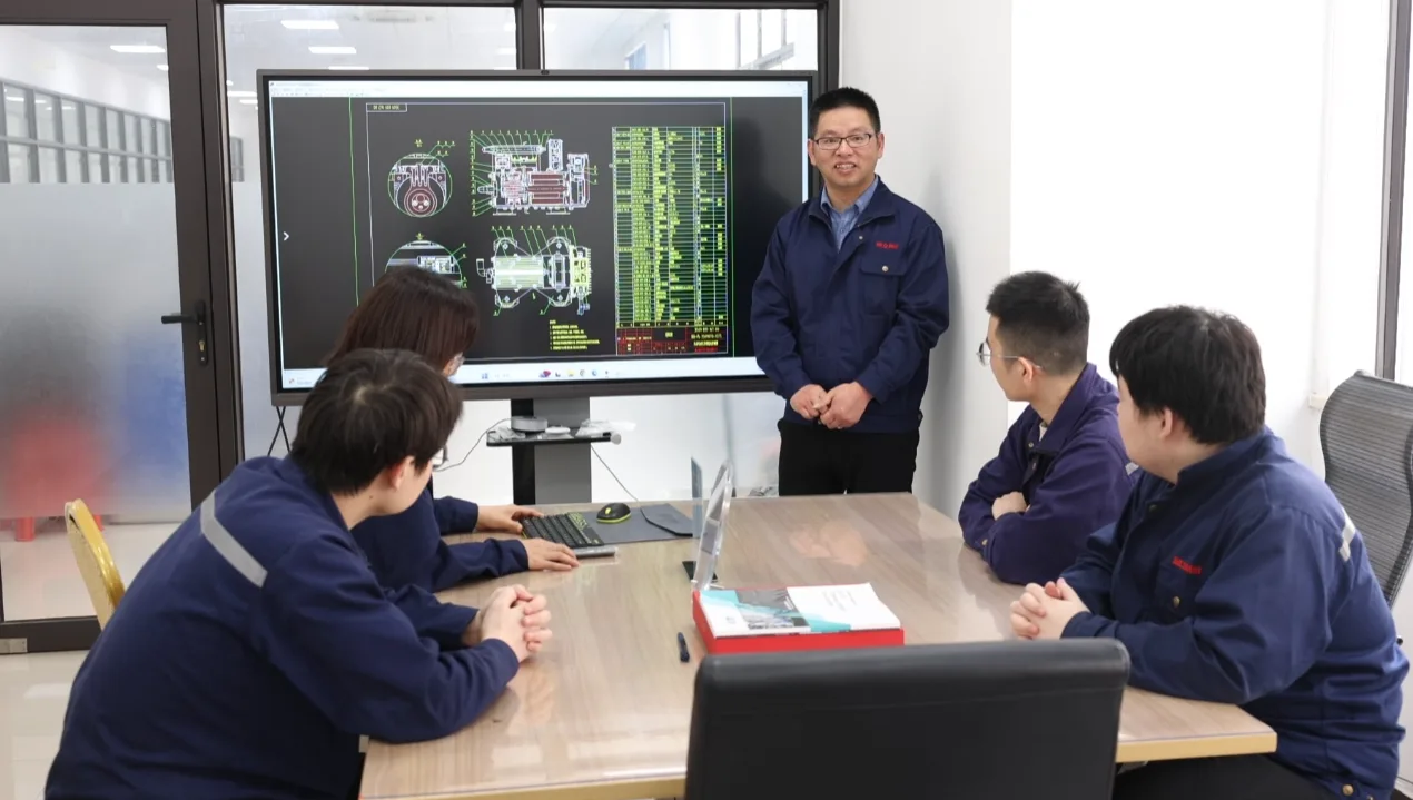 全国五一劳动奖章获得者李传武：扎根汽配行业28年，创新技术打破国外垄断