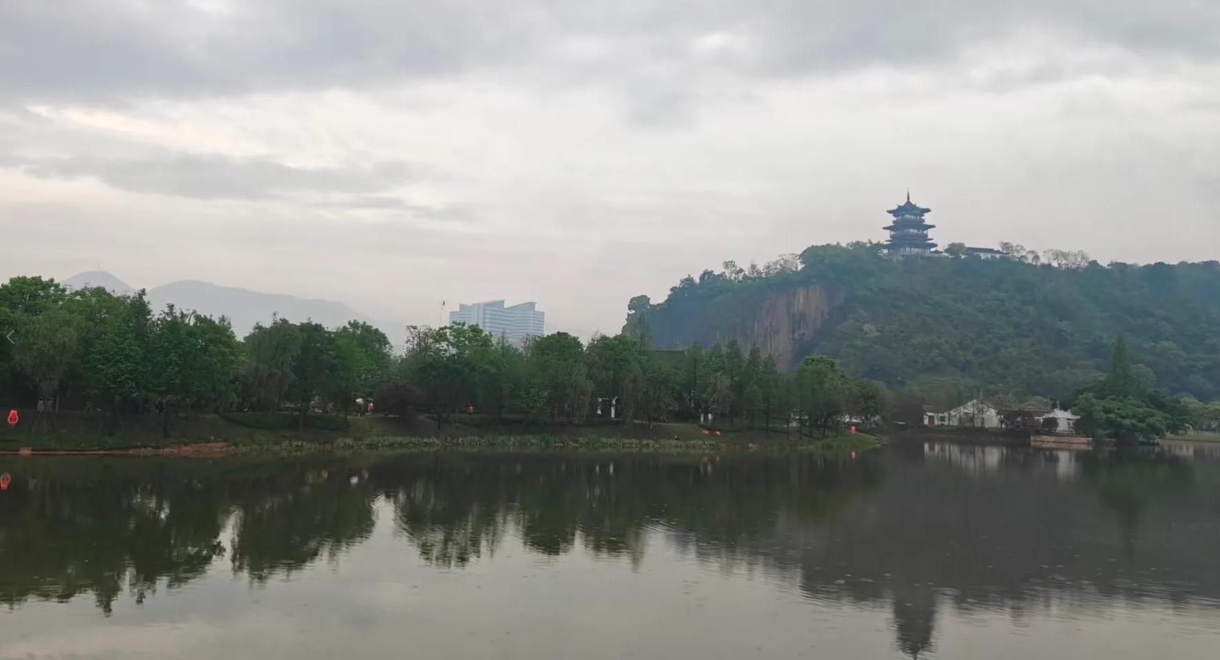 在温州园博园，遇见“烟雨江南”