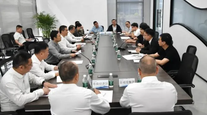 苍南县委书记张本锋调研企业高质量发展工作