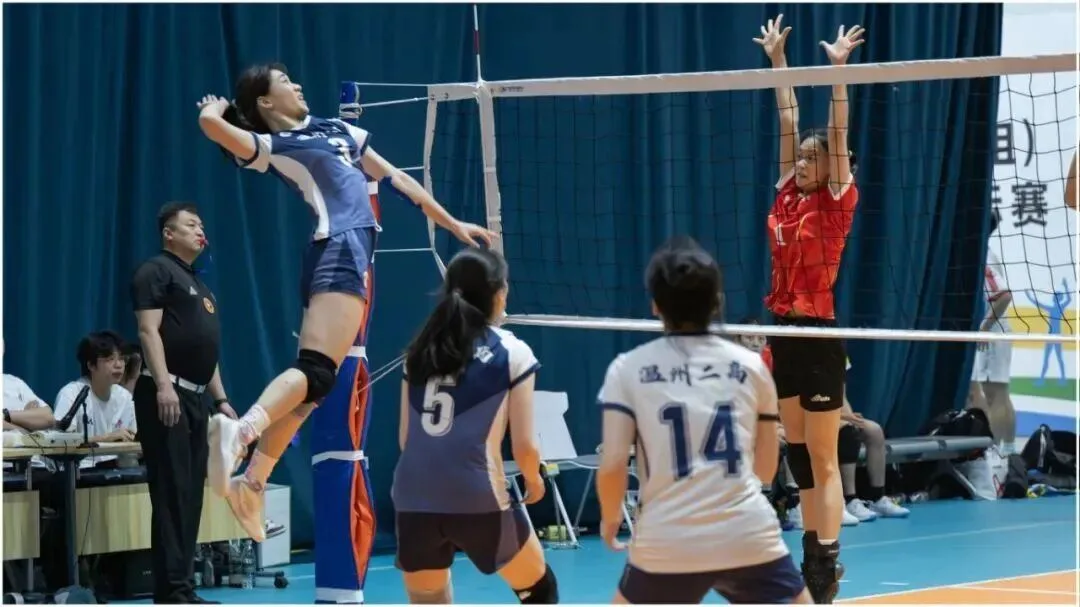温州二高女排，全国冠军！