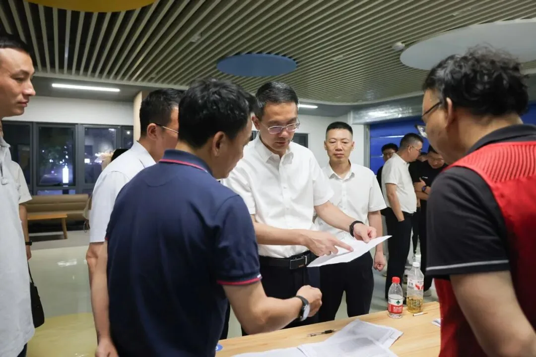 瑞安市委书记李剑锋调度检查9号台风“巴威”防御工作：抓实抓细各项防御工作 坚决打好防汛防台大仗硬仗主动仗