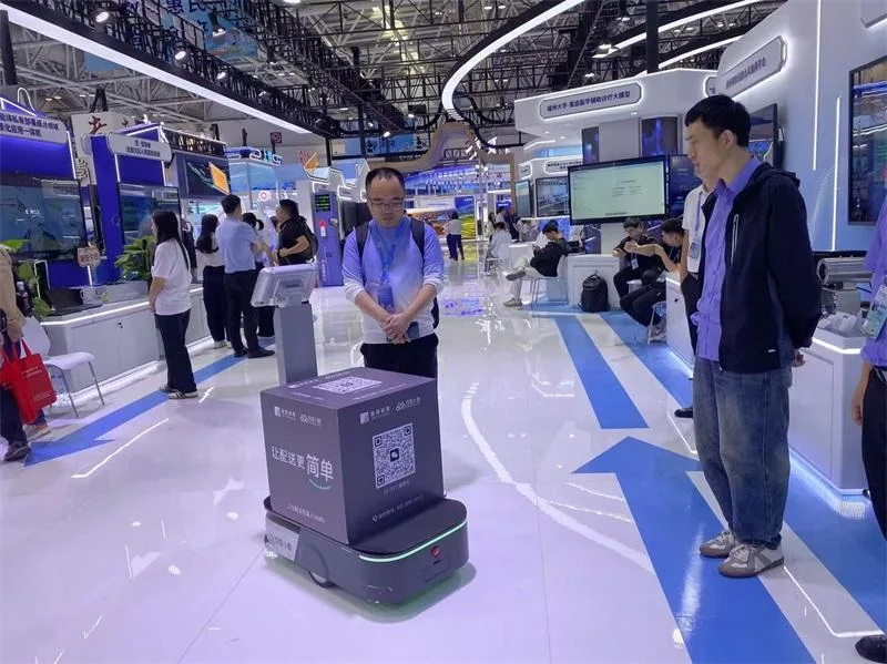 峰会一线观察 | 从“展品”到“场景”，“黑科技”加速融入福建千行百业