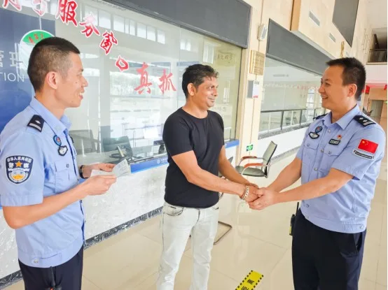 船员家中突发变故 平潭边检站开通“绿色通道”助力船员快速通关