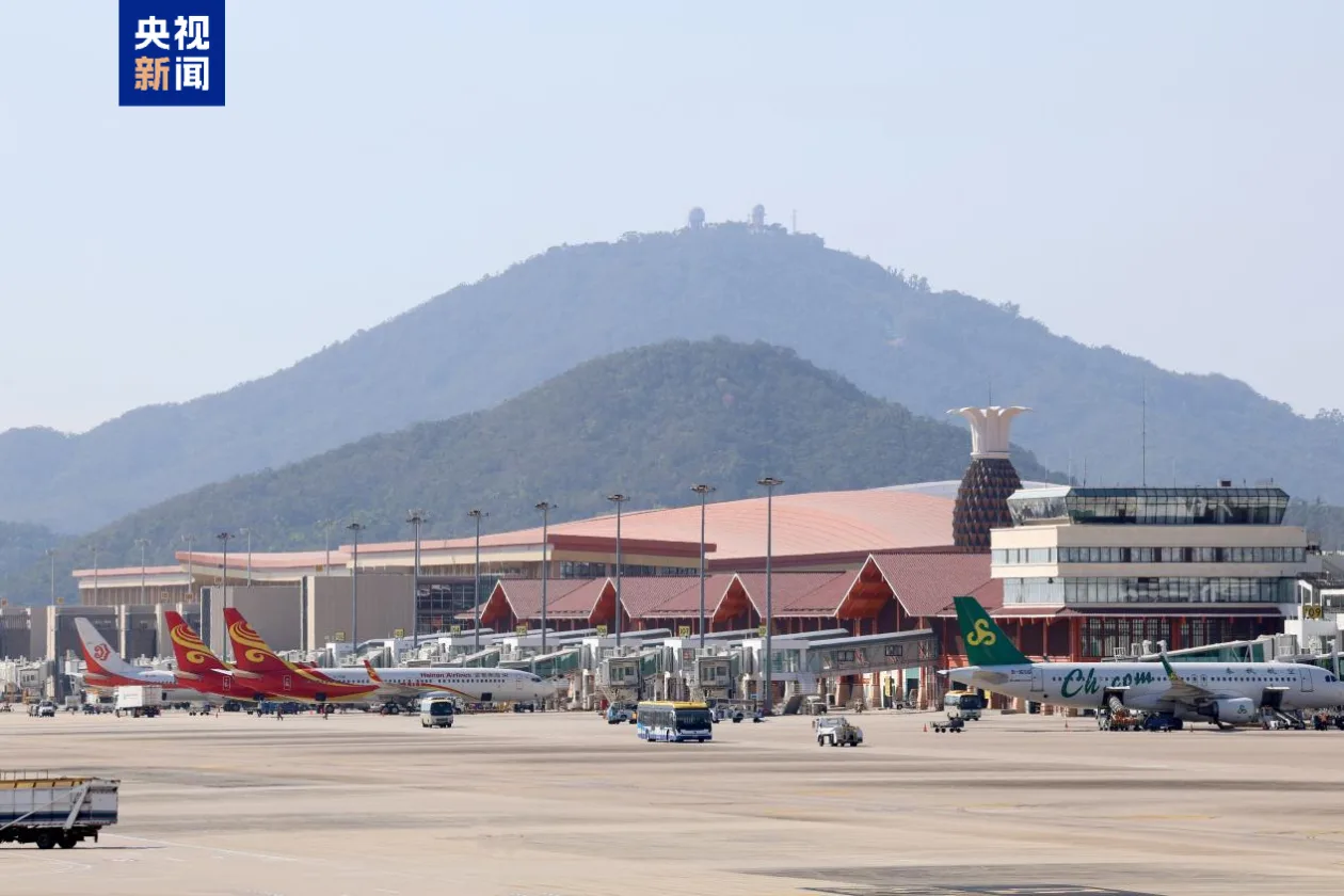 三亚凤凰国际机场T3航站楼今日正式投入运营