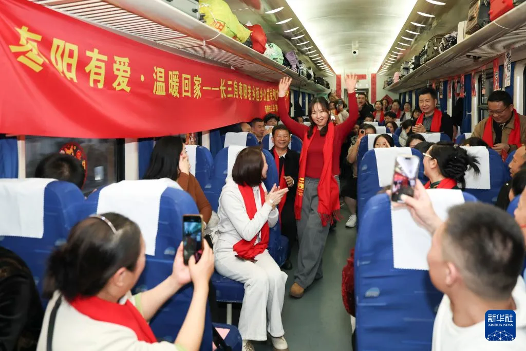 务工专列暖归途