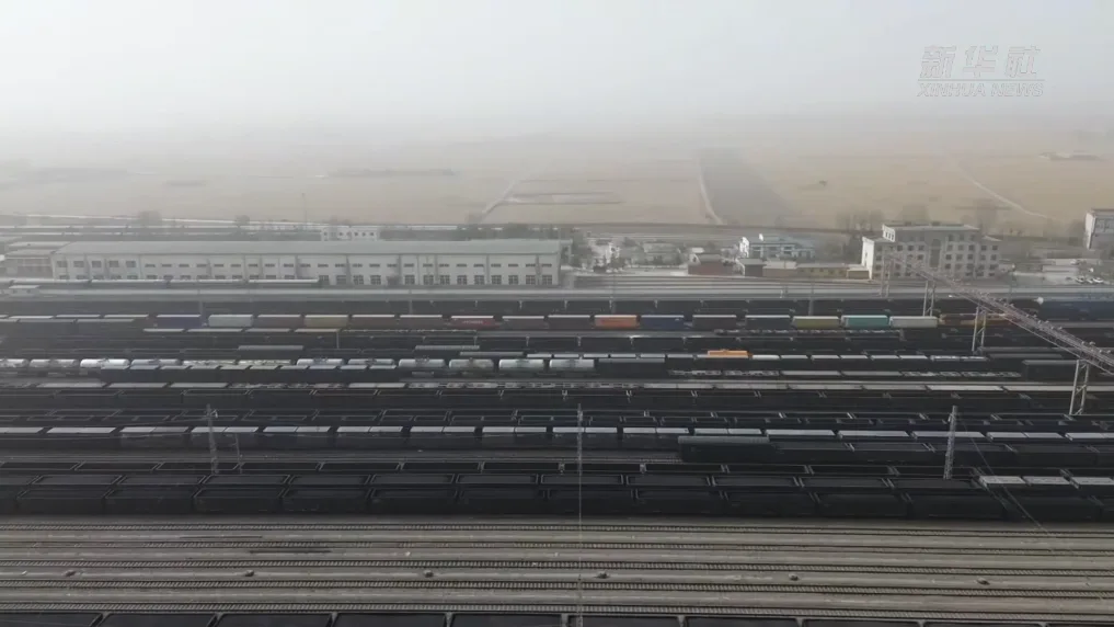 马年首列“天马号”国际货运班列开行