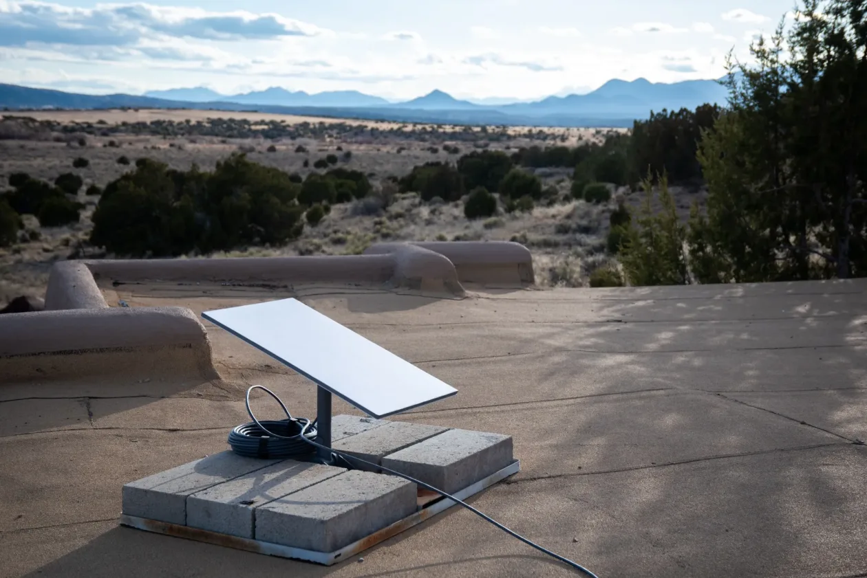 美媒爆料：伊朗骚乱期间出现互联网中断后，美国曾秘密向伊朗运送约6000套“星链”终端