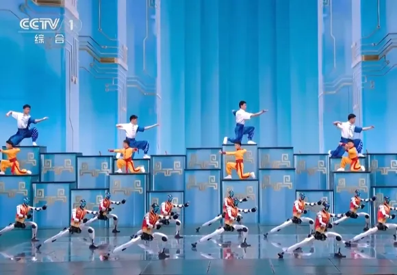 “5年前还是科幻小说里的情节”！春晚人形机器人武术表演获外国媒体和海外网友广泛好评