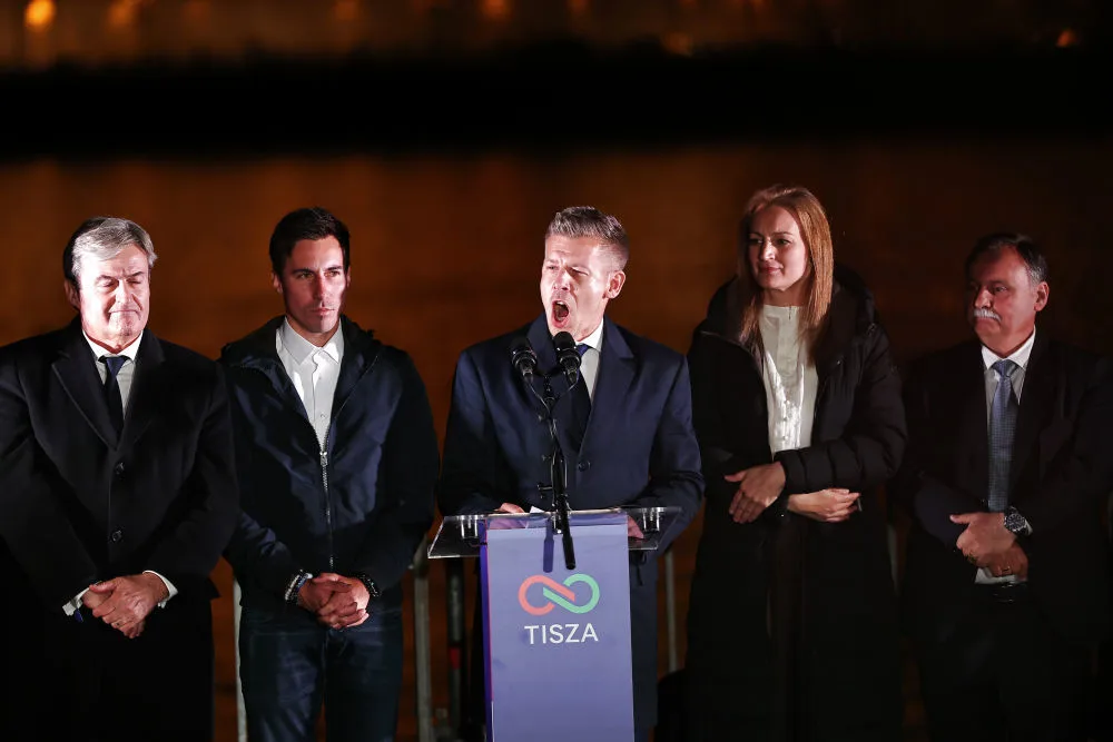 欧尔班败选 冯德莱恩立即发声