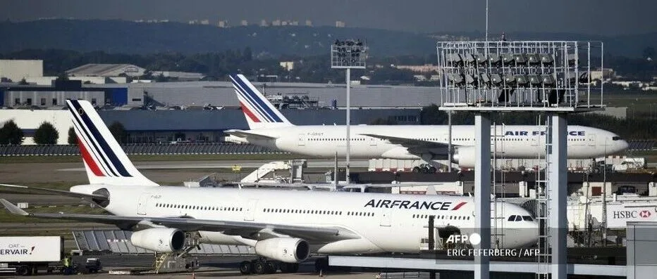 中东暂时停火，法国旅游业却急了：游客不来，法国人自己也跑了？